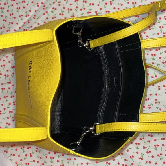 Yellow Balenciaga Everyday xxs Tote - Picture 7 of 8
